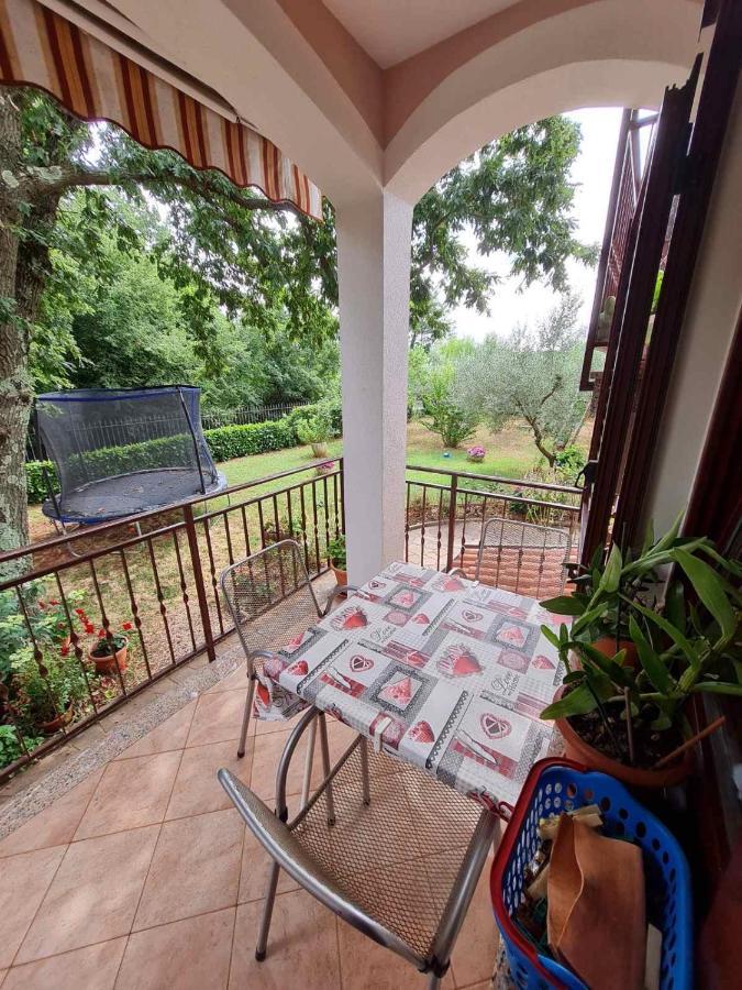 Apartment Ornela Умаг Экстерьер фото